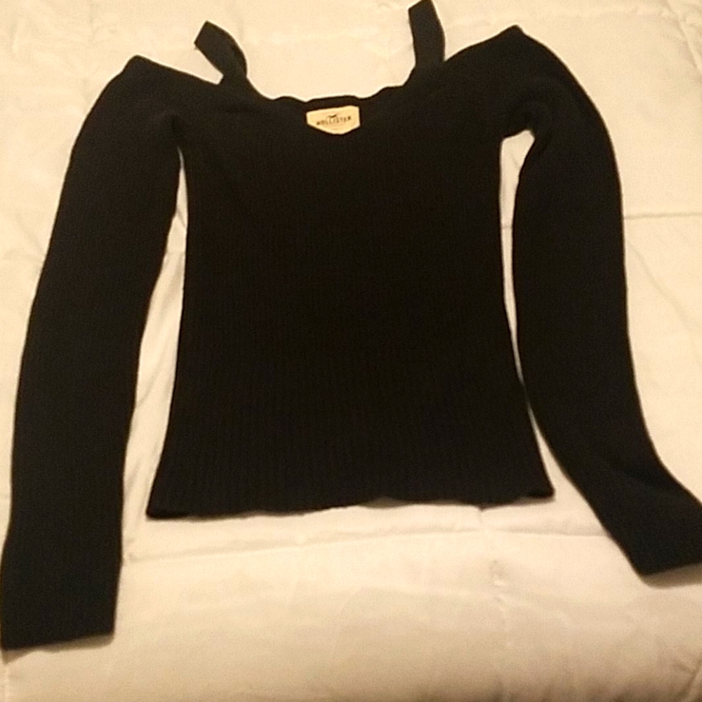 Hollister cold  shoulder sweater